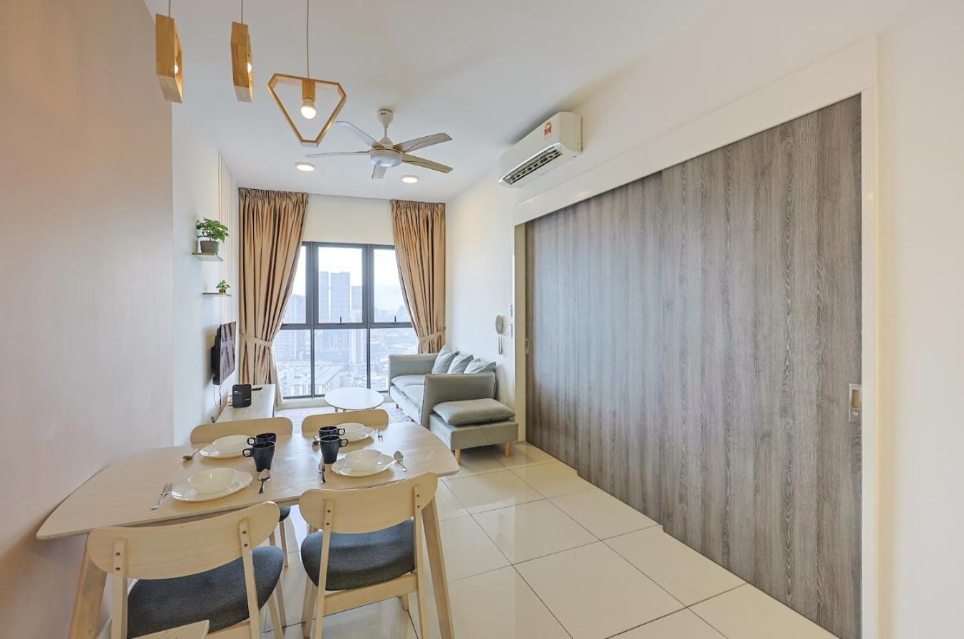 شقة Greystone Continew Residensi كوالالمبور المظهر الخارجي الصورة